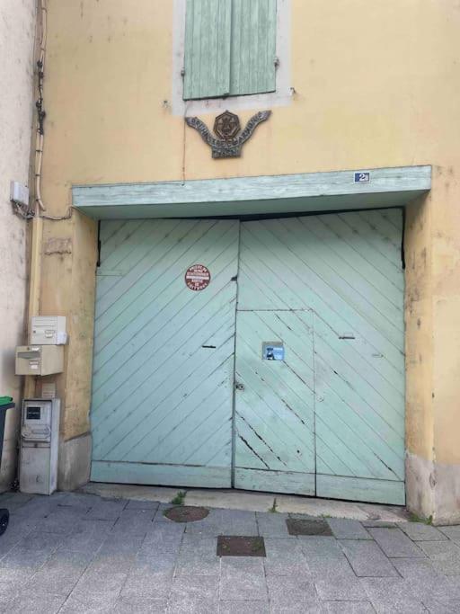 Agreable Gite Au Coeur Du Centre Ville 4 Personnes Chagny  Eksteriør billede